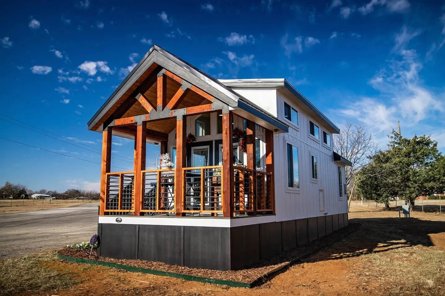 The Lark—A 399-sqft Park Model Tiny Home with a Private Bedroom & Loft