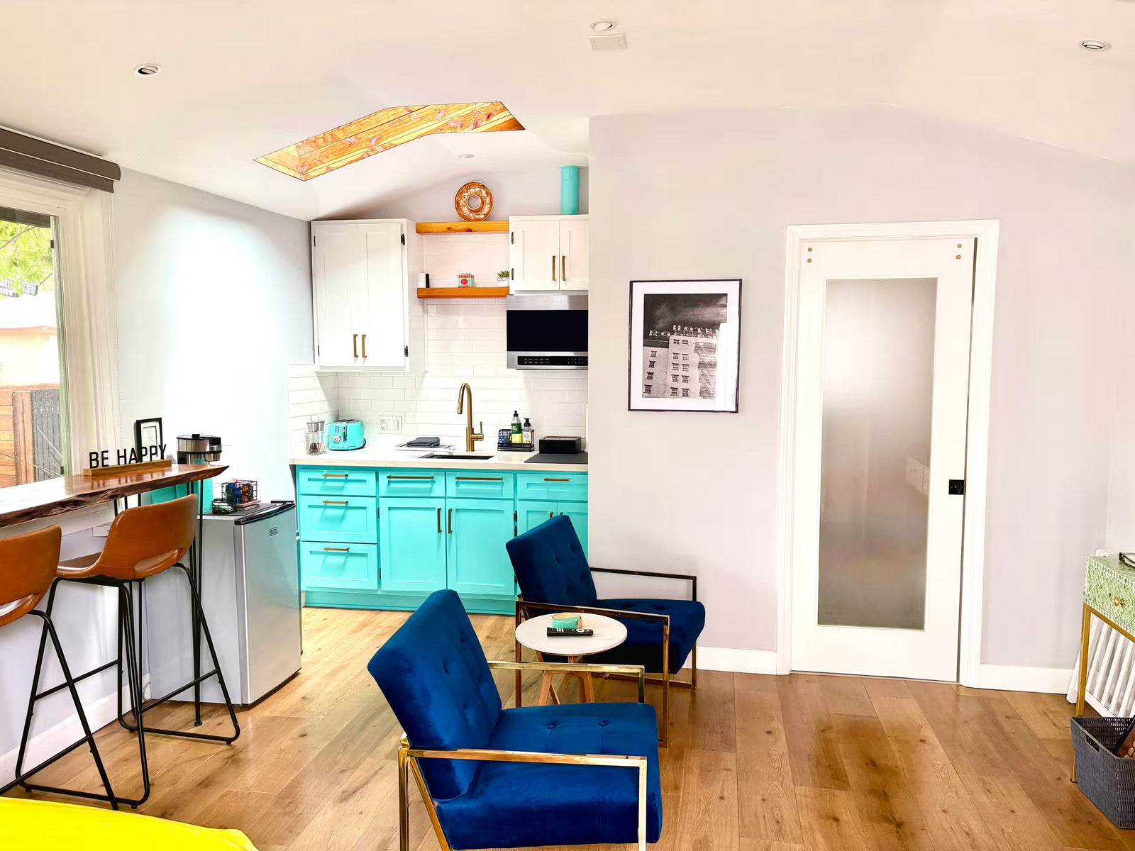 This 235-sqft Los Angeles ADU Shows How Comfortable Tiny Living Can Be