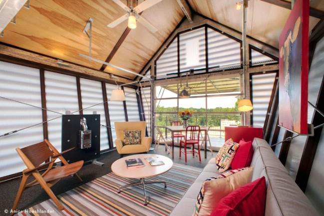 The Chic, Modern "Crib"—Inspired by Traditional American Corn Cribs