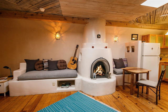 Pueblo-Style Tiny Home in Santa Fe with a Mind-Blowing Interior